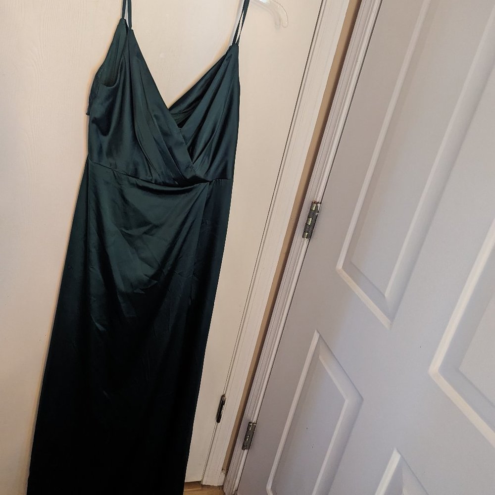 David's bridal juniper bridesmaid dress size 14